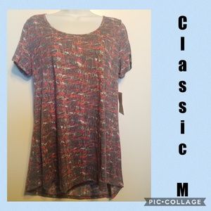 Lularoe medium Classic Tee